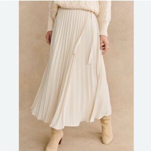 Sezane Dila Midi Pleated Skirt in Ivory, size 36